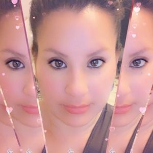 Meet your Posher, Eva